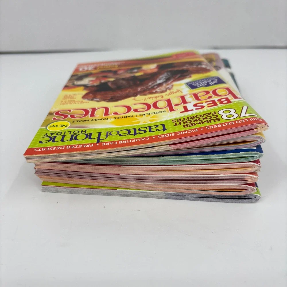 Taste of Home Pillsbury Recipe Card Books Lot of 7 Cookbooks 2010 Baking Cooking